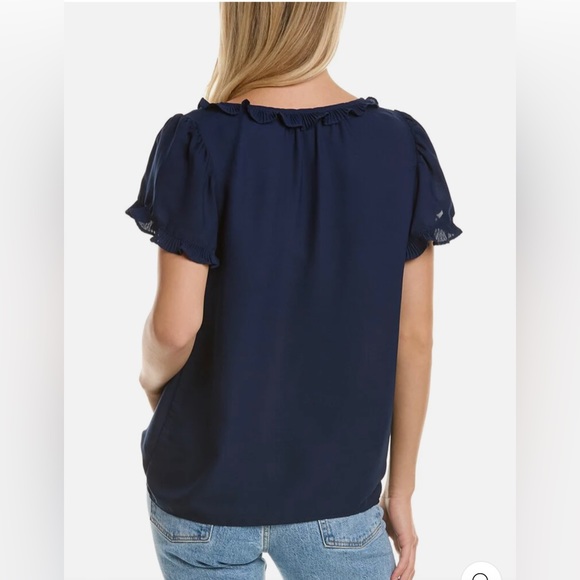 NWT Max Studio Flutter Sleeve Ruffle blouse with optional tie - Picture 2 of 7